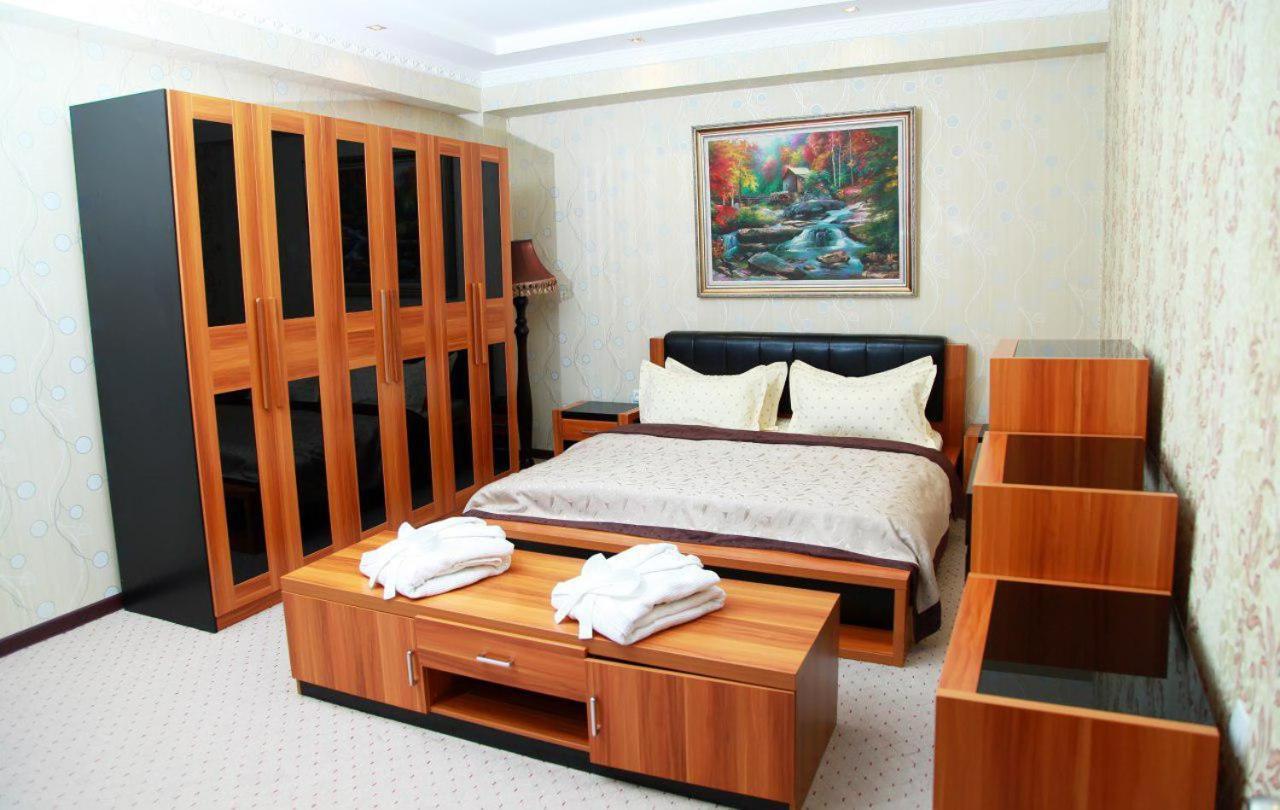 Zarafshan Grand Hotel Malik Exterior foto