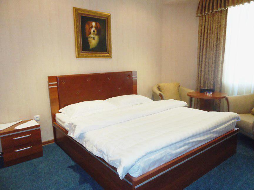 Zarafshan Grand Hotel Malik Exterior foto